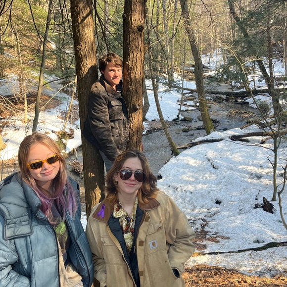 Meet your Posher, Mallory - Picture 4 of 5